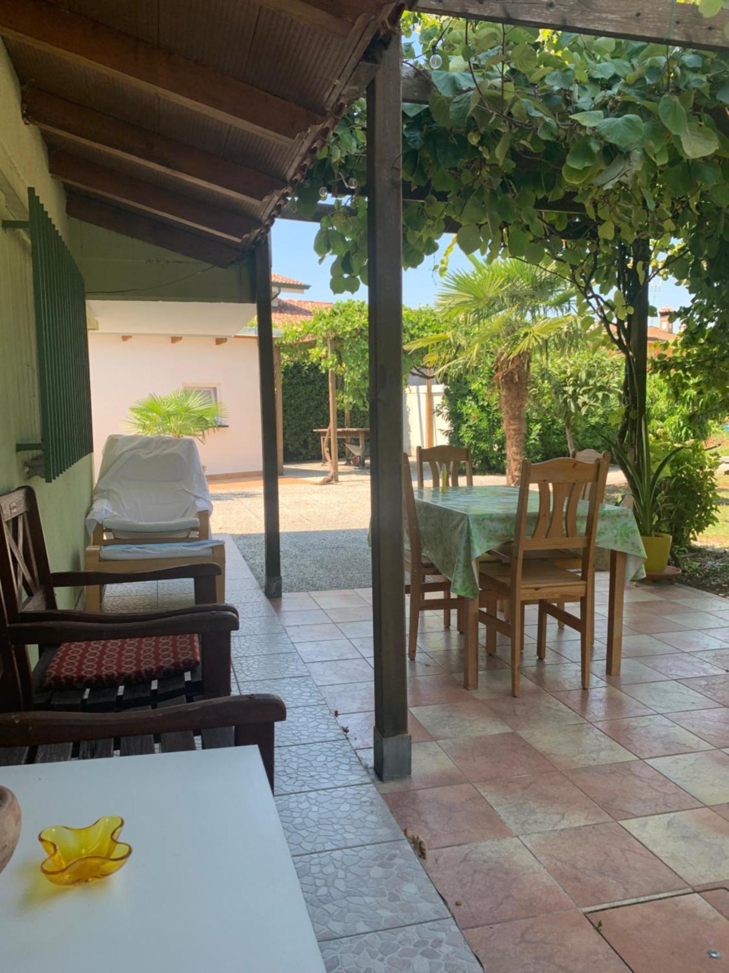 Homestay Palma Castello di Brussa