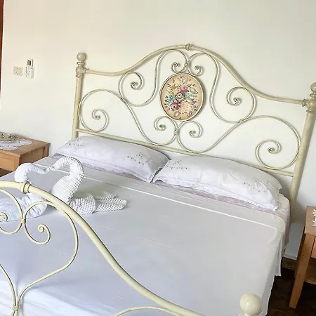 Palma Verde Castello di Brussa Room photo